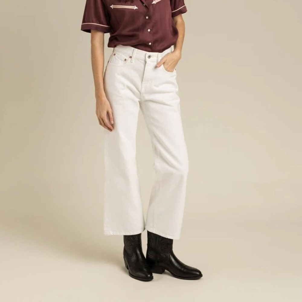 Sendero Provisions Co. The Maria Crop Jean in white
